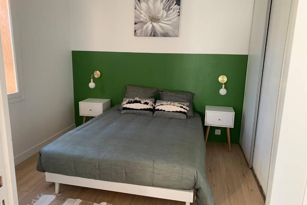 Charmant Appartement T2 Au Coeur Des Vignes Cogolin Exterior foto