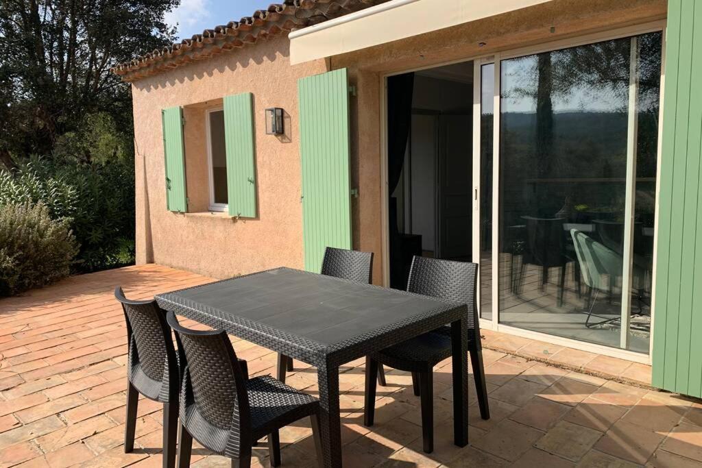 Charmant Appartement T2 Au Coeur Des Vignes Cogolin Exterior foto