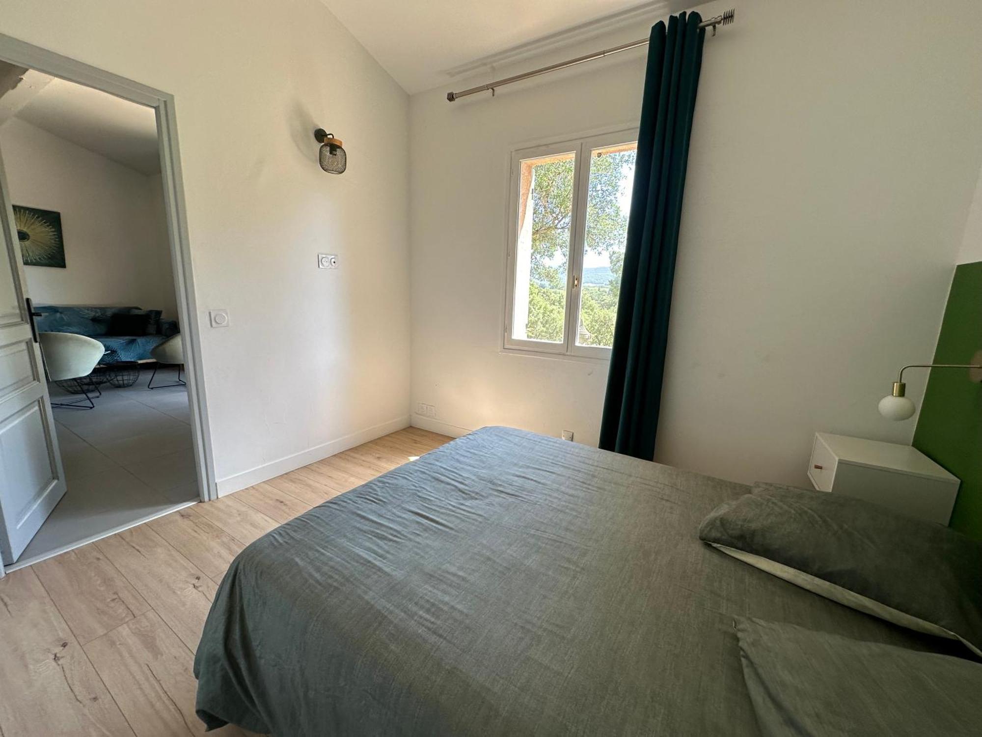 Charmant Appartement T2 Au Coeur Des Vignes Cogolin Exterior foto